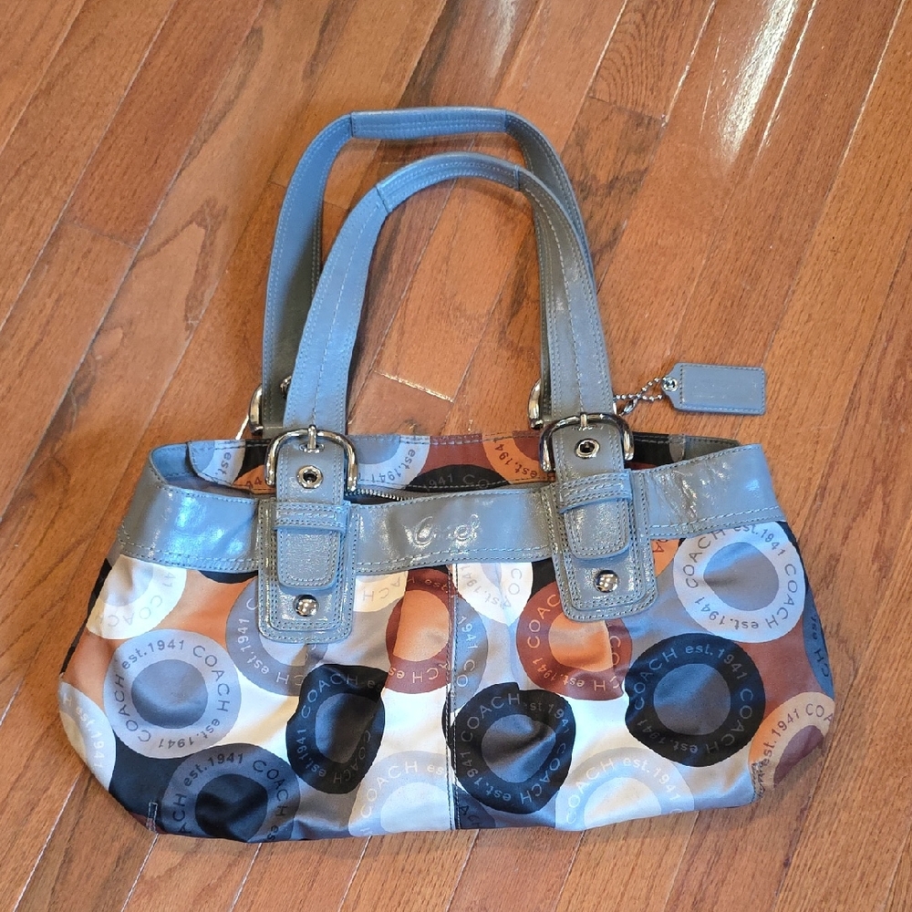 Coach Multicolor Signature Circle Shoulder Bag